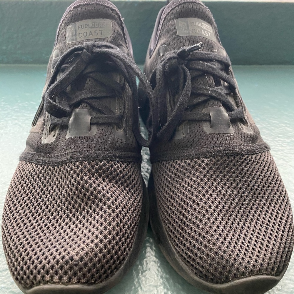 New Balance Fuel Core Coast